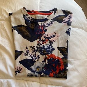 Ted Baker London Floral Crewneck Shirt Size 2, S/M